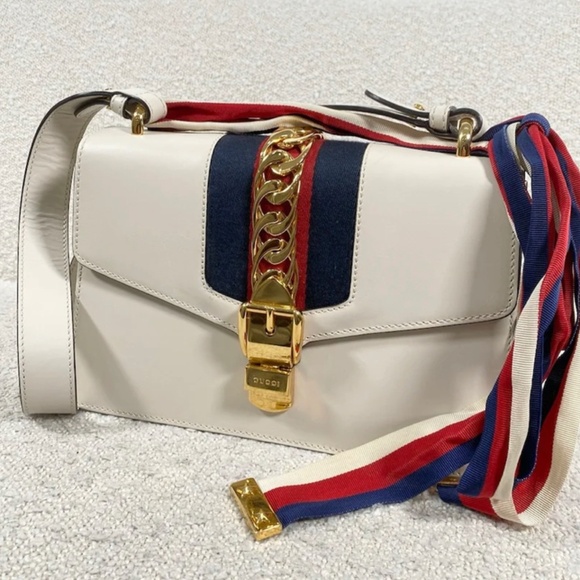 Authentic Pre-Owned Gucci Sylvie Shoulder Bag White - Picture 2 of 16